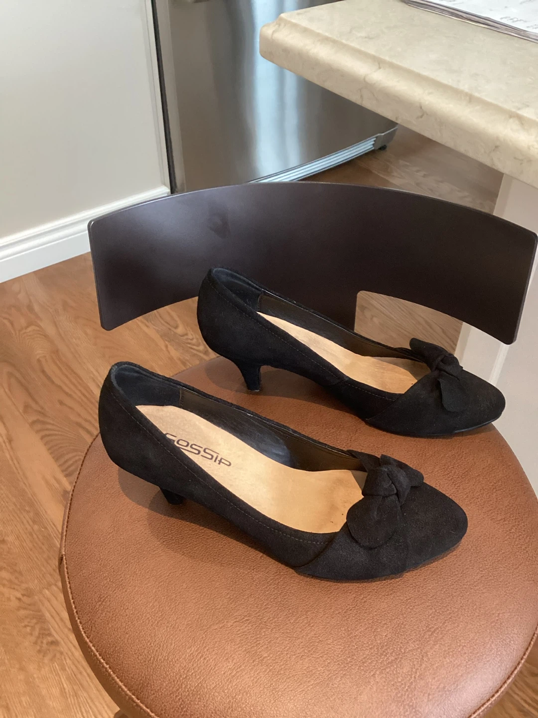 LADIES LIKE NEW SIZE 8 DRESS SHOES (SEE LISTING) - photo 2