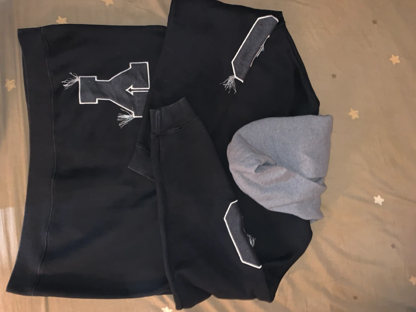 REALTAKAI Black Hoodie with Grey Hood Size L - photo 2