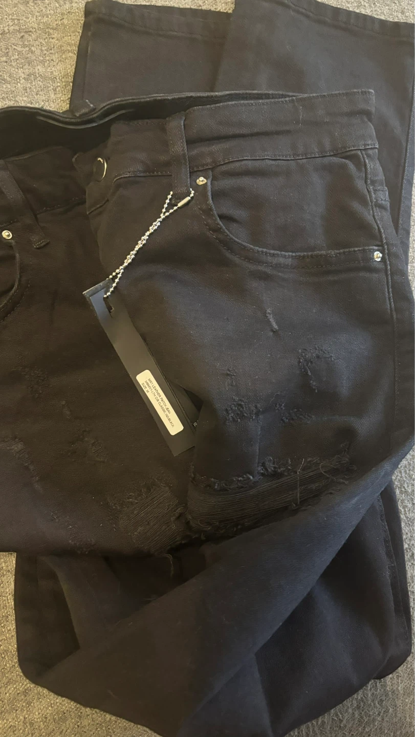 Black Distressed Jeans - photo 2