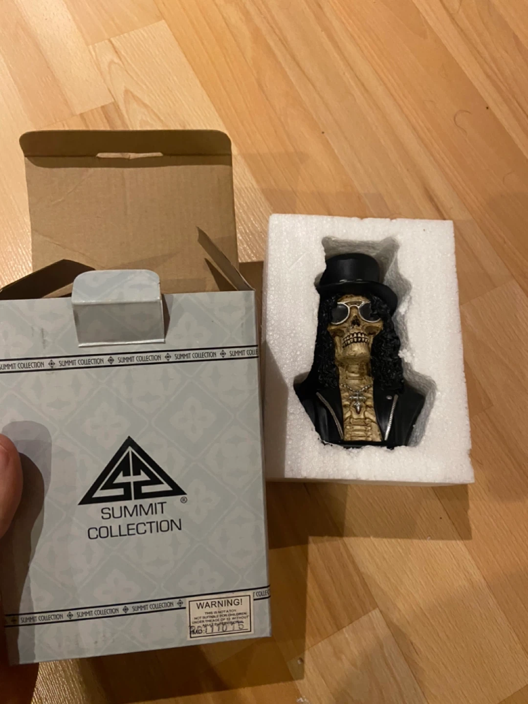 Summit Collection Slash Figurine - photo 2