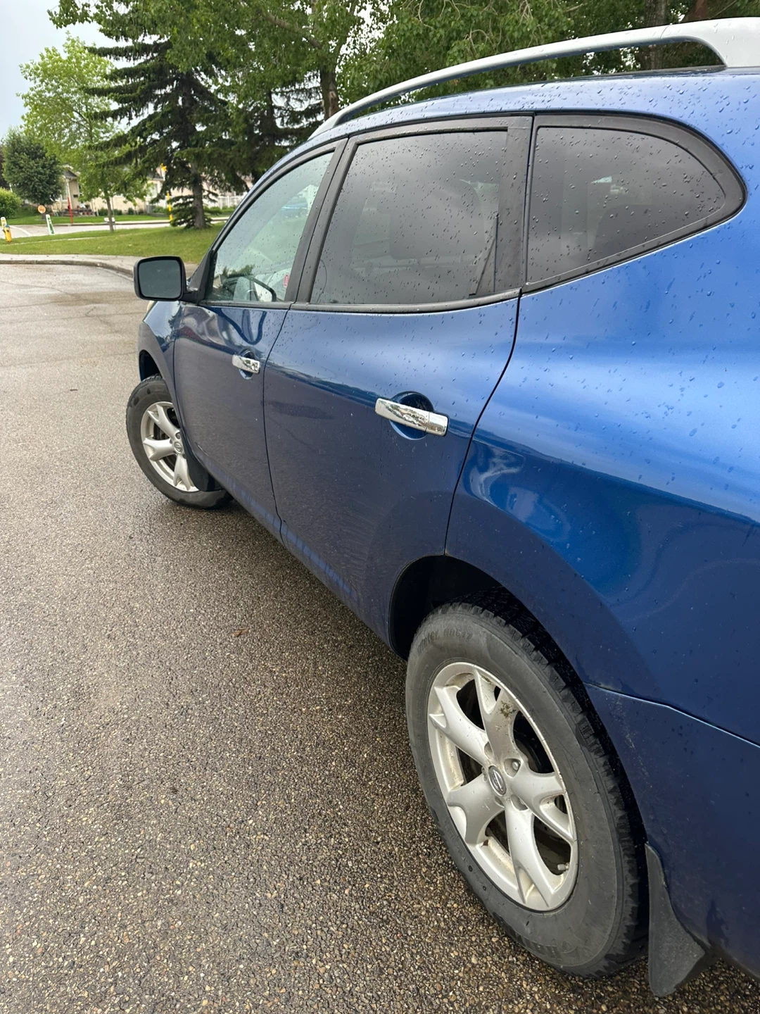 2010 Nissan Rogue (235,000KM)Excellent Condition,Well Maintained - photo 2