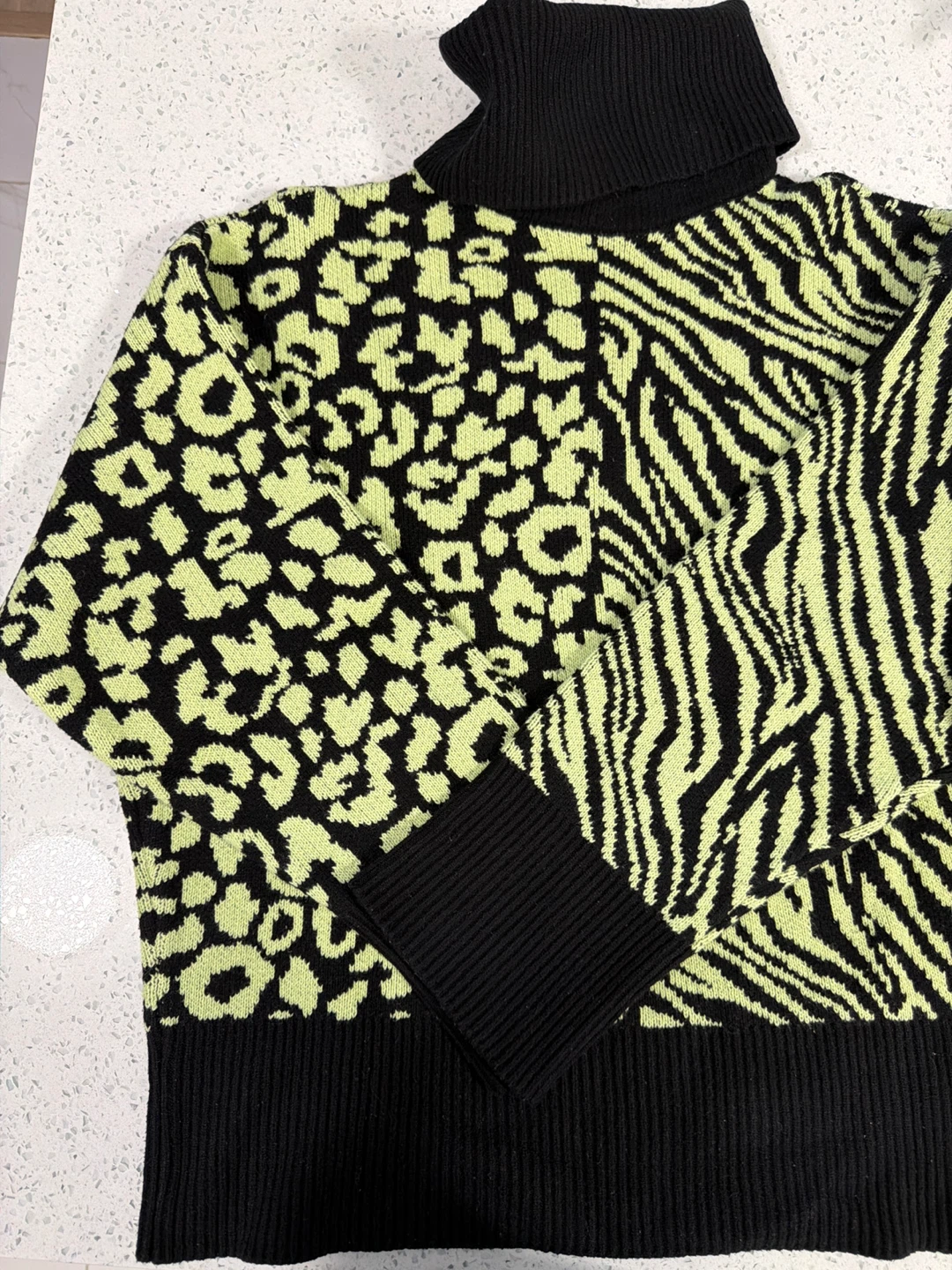 ZARA Turtleneck Sweater - Size M