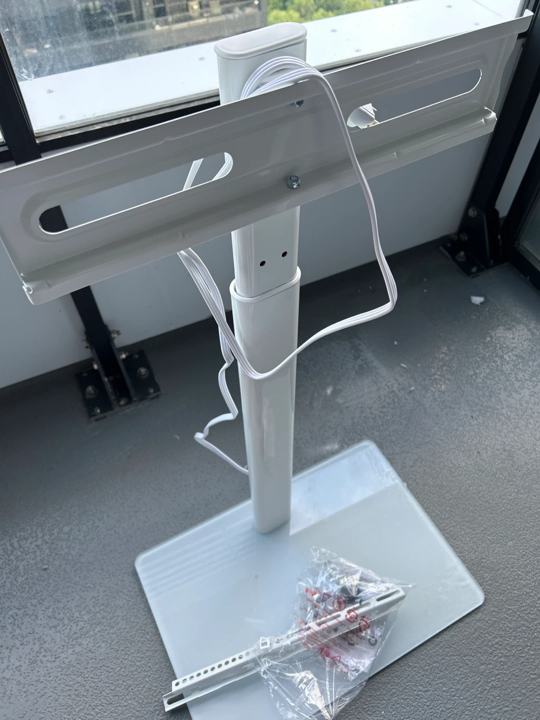 AX waber TV Stand Mount