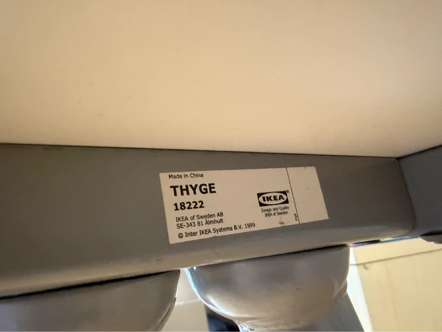 IKEA THYGE Adjustable Height Desk - photo 4