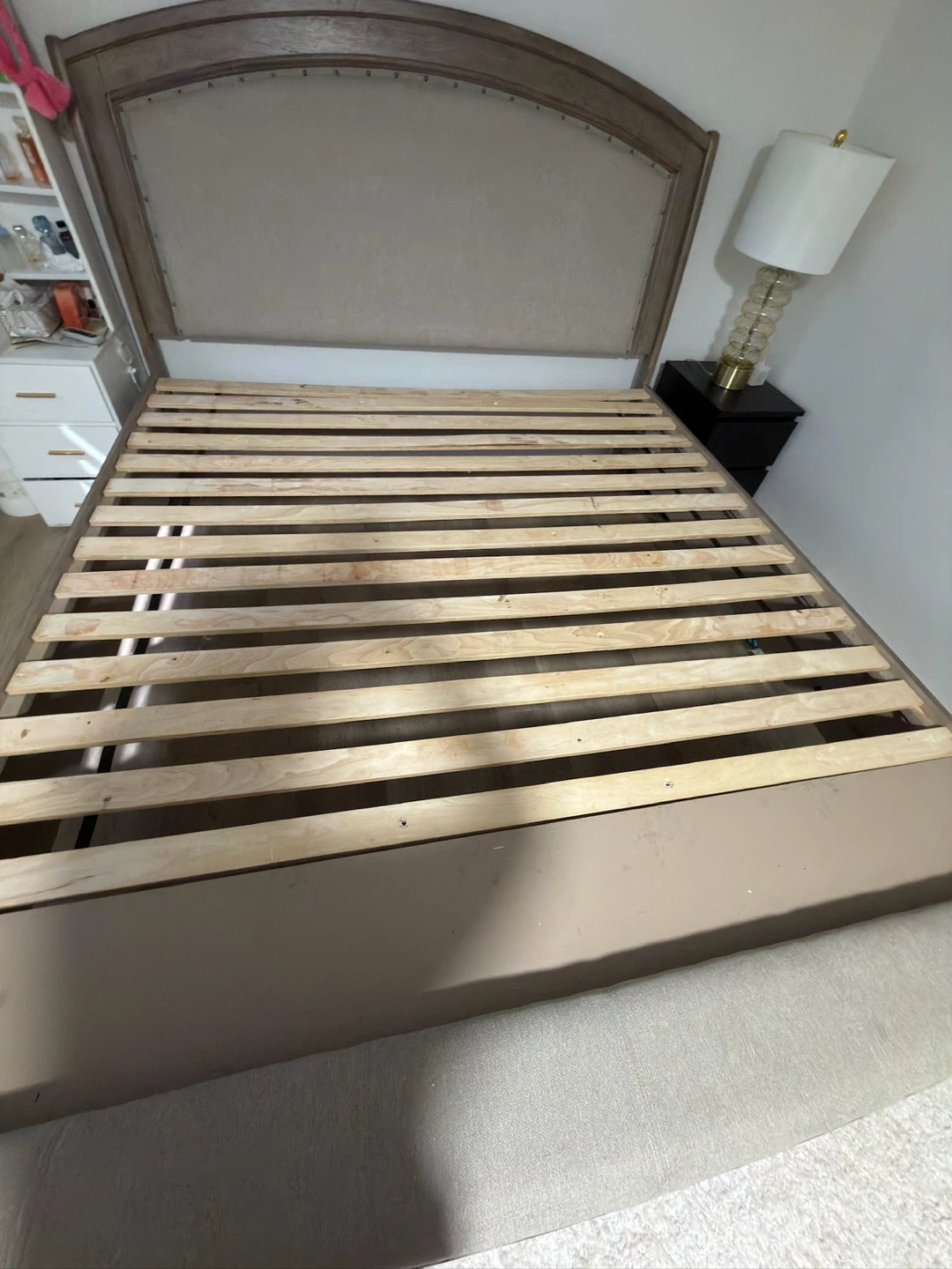 King Size Bed Frame – Excellent Condition - photo 3