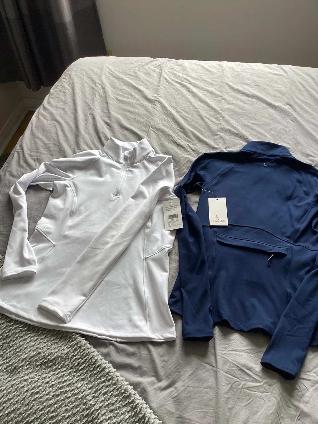 New Women's sporty Zip-Up Jackets XS/S