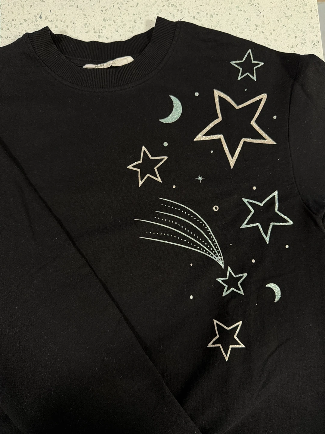 HM Sweatshirt - photo 2
