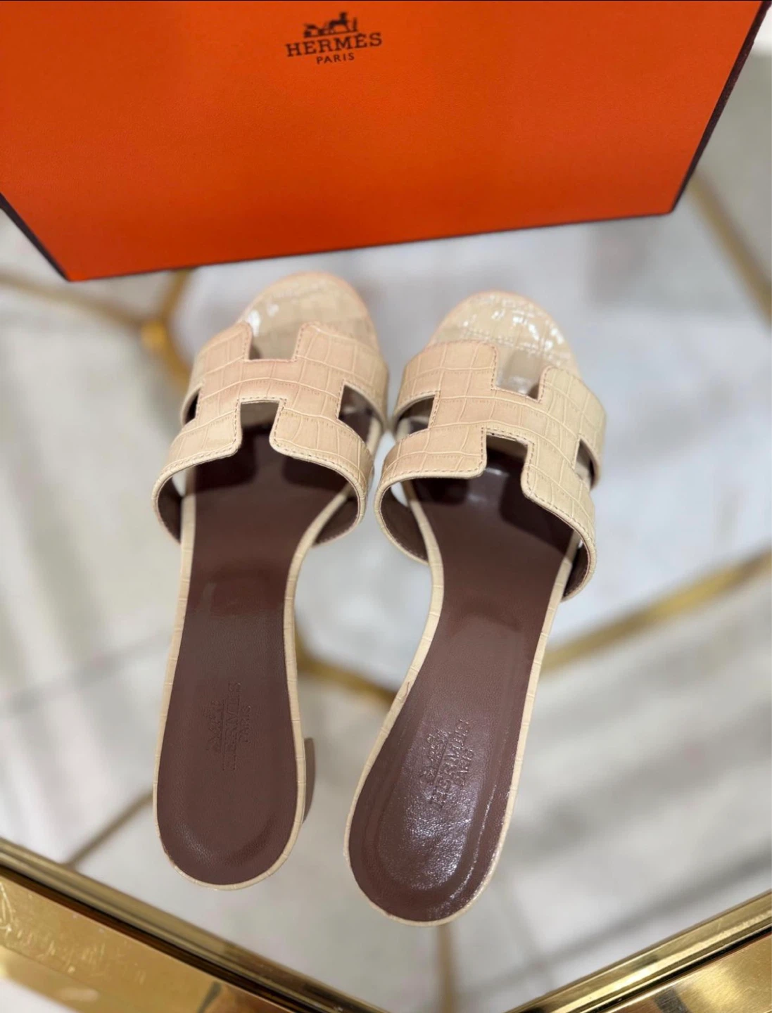 Hermes Izmir Sandals Size 39