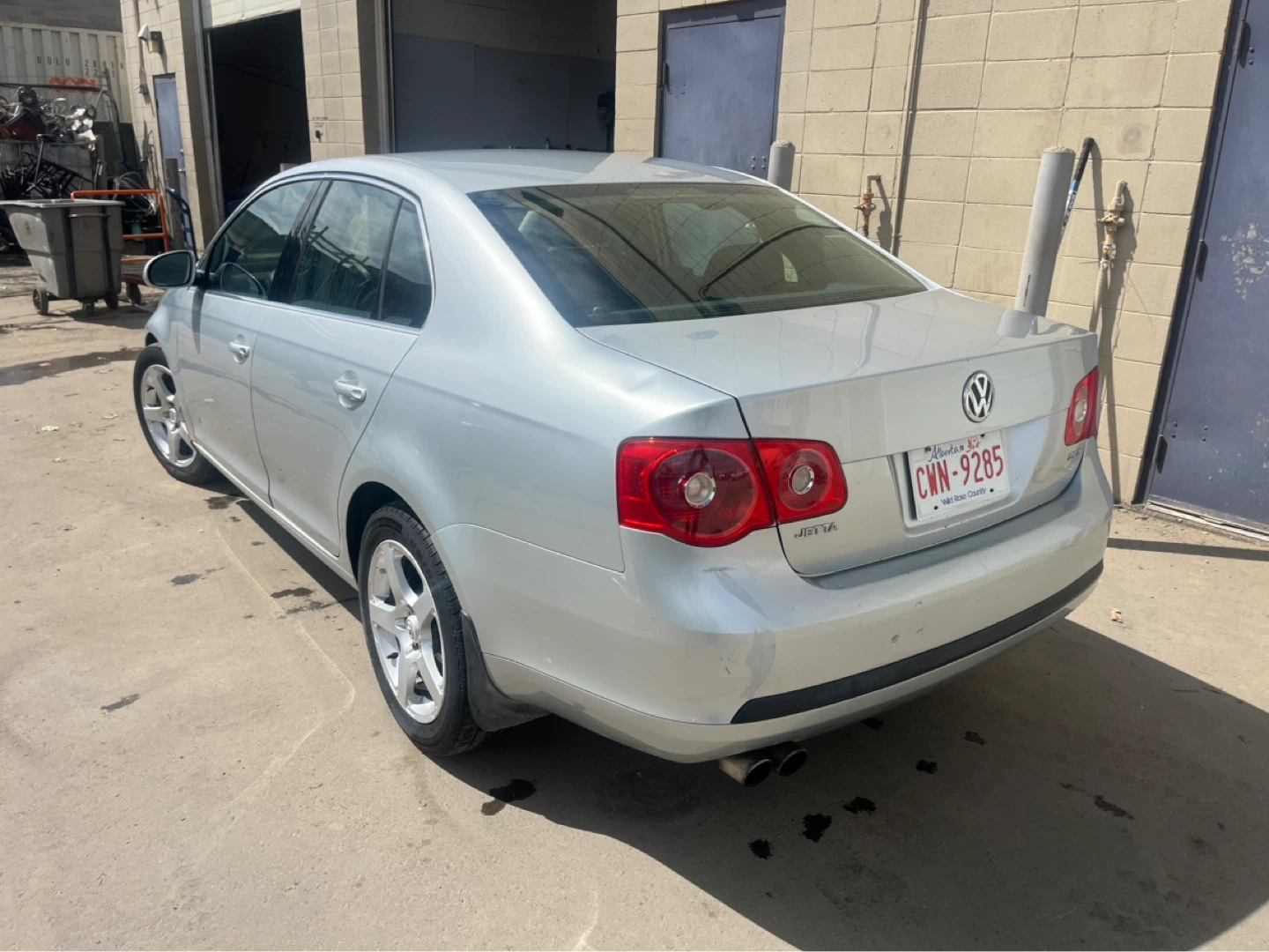 2006 Silver Volkswagen Jetta - photo 2