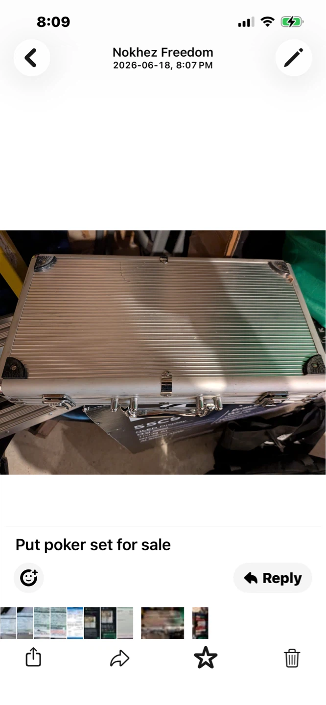 Poker Set in Silver Case - photo 2