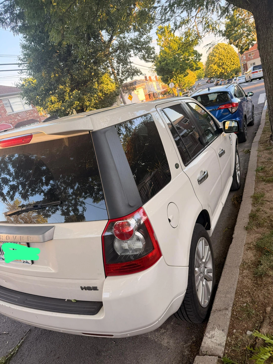 Land Rover LR2 HSE - photo 2