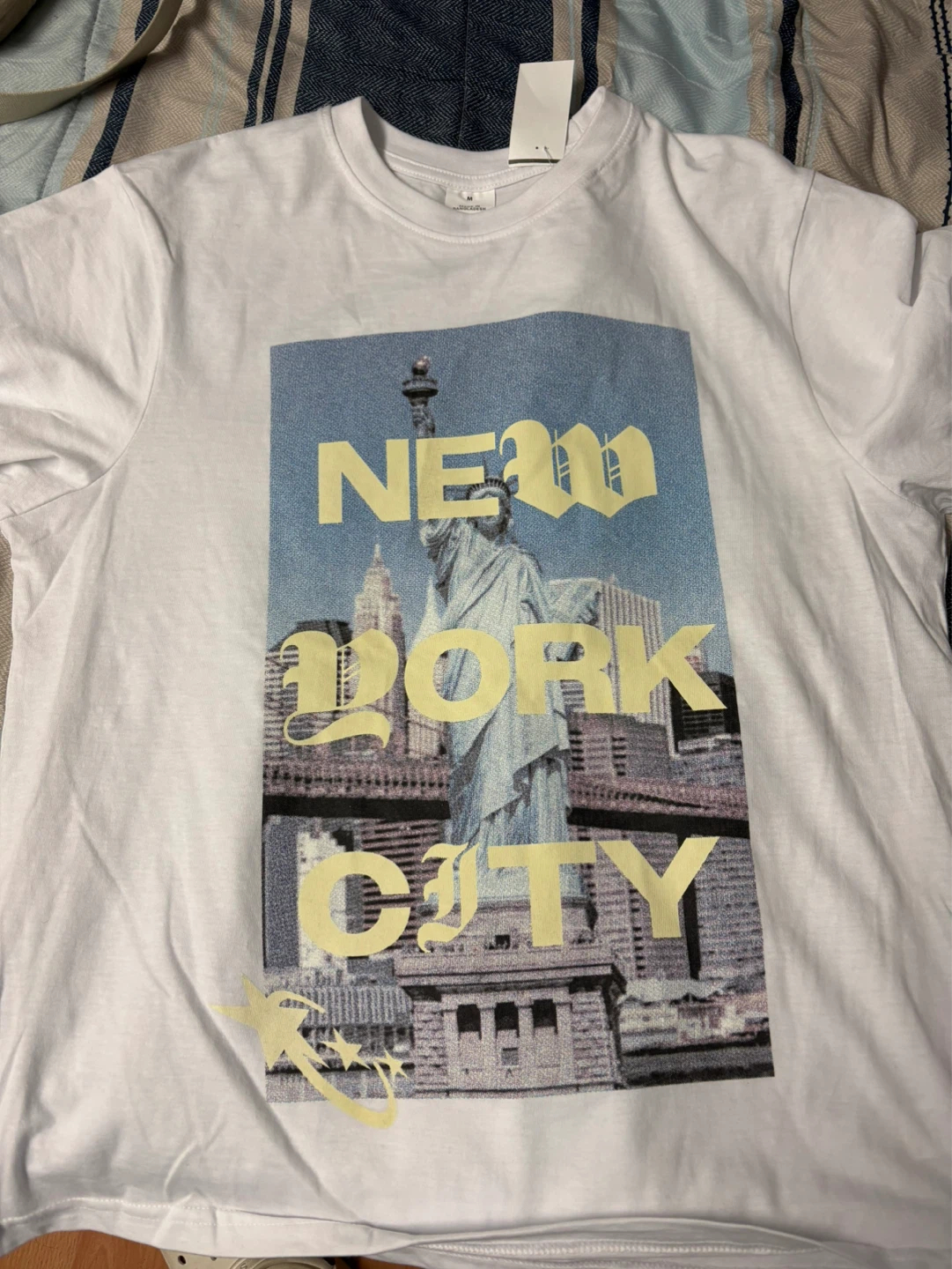 White New York City Graphic T-Shirt - Size M