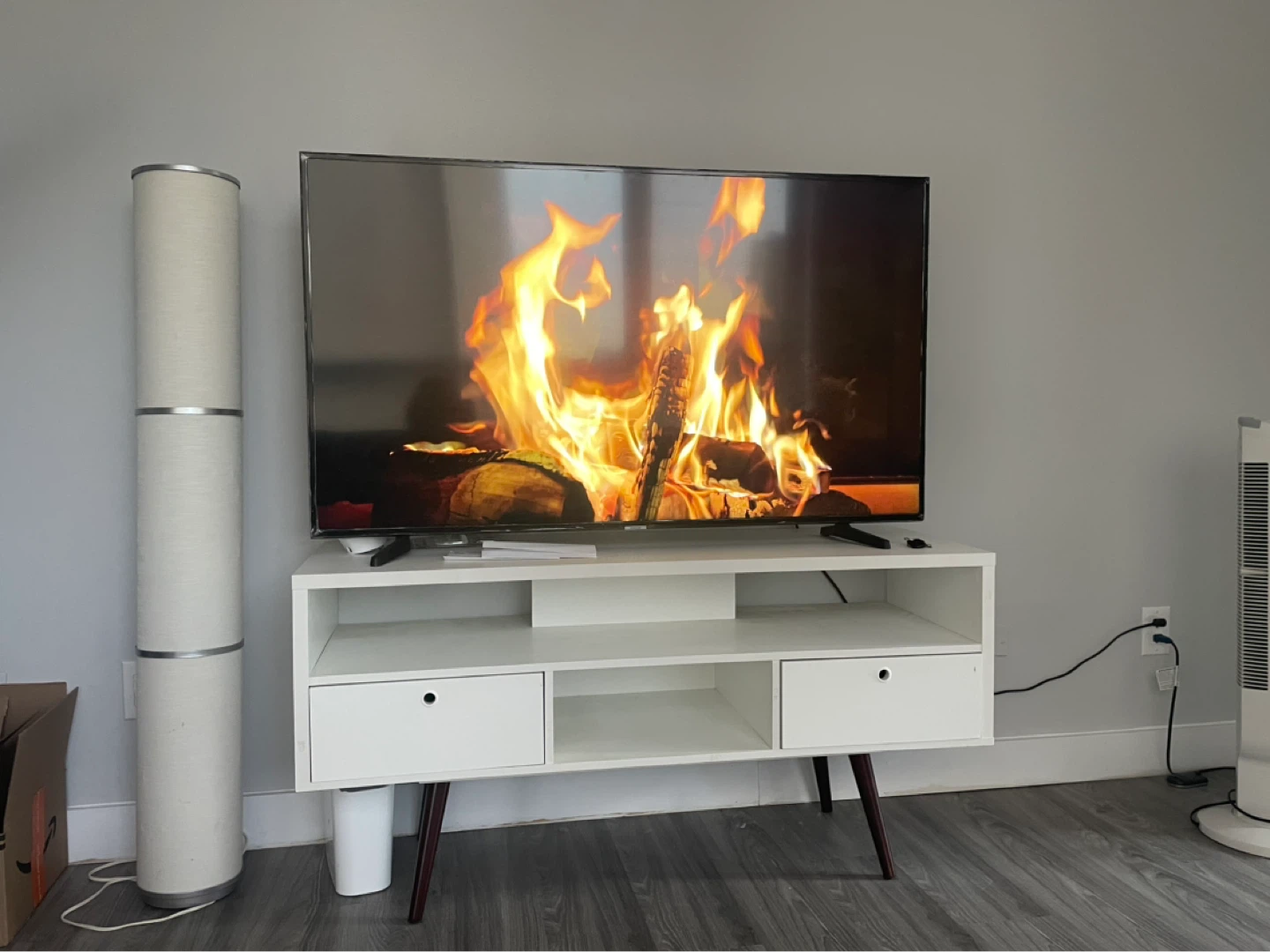 Samsung 55” 4K UHD Smart TV – Model UN55NU6900F