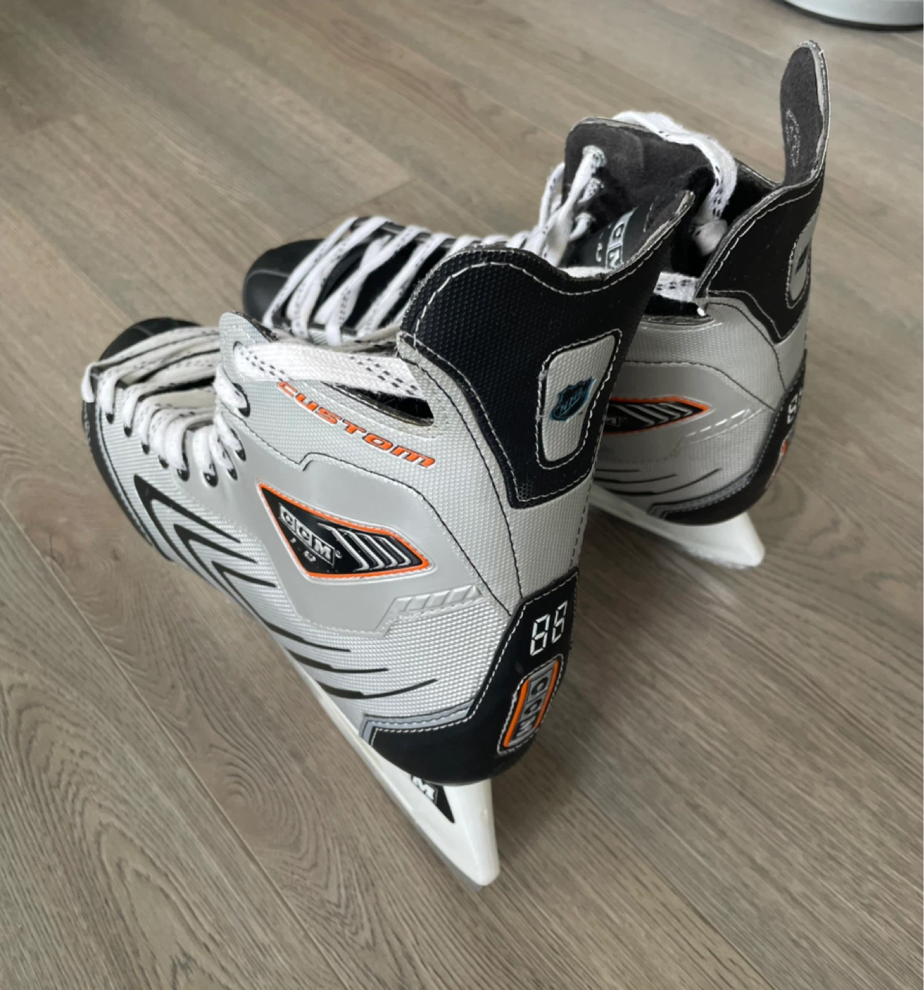 CCM Vector Ice Skates - photo 5