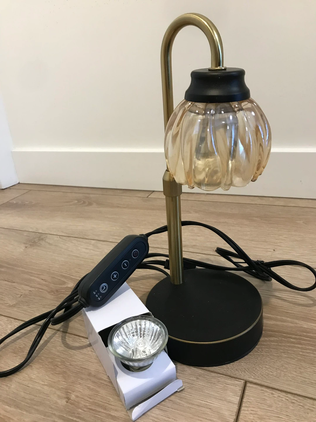 Glass Accent Lamp with Remote