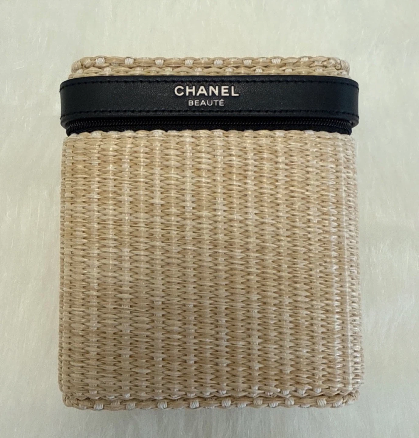 Chanel Beauté Vanity Case