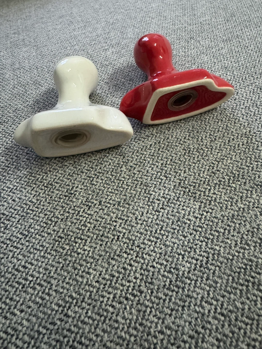 Red and White Ceramic Man Shaker Set - photo 2