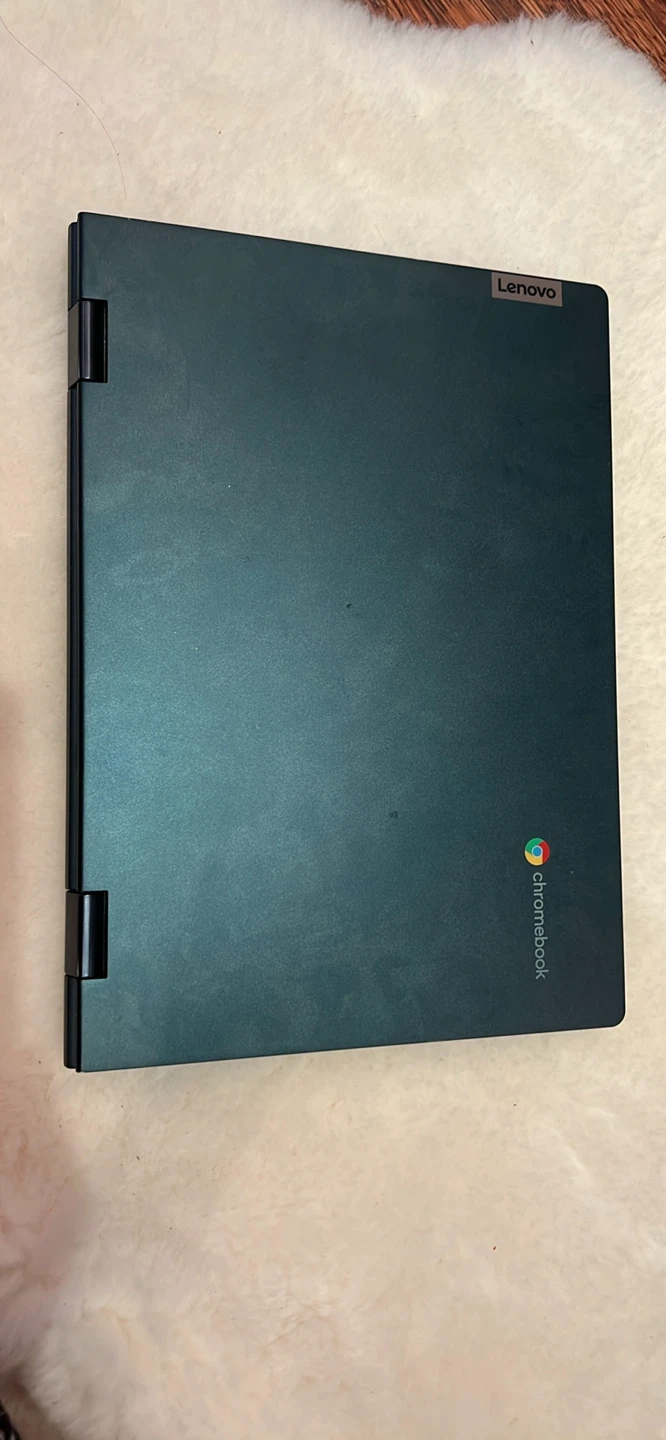 Lenovo Chromebook Laptop - photo 2