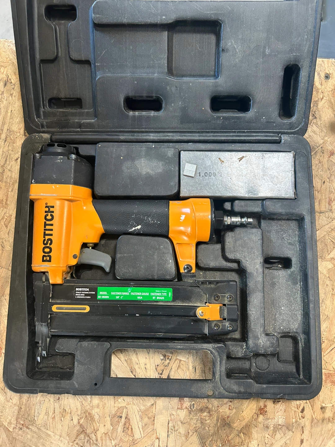 Bostitch SB-1850BN 18-Gauge Brad Nailer