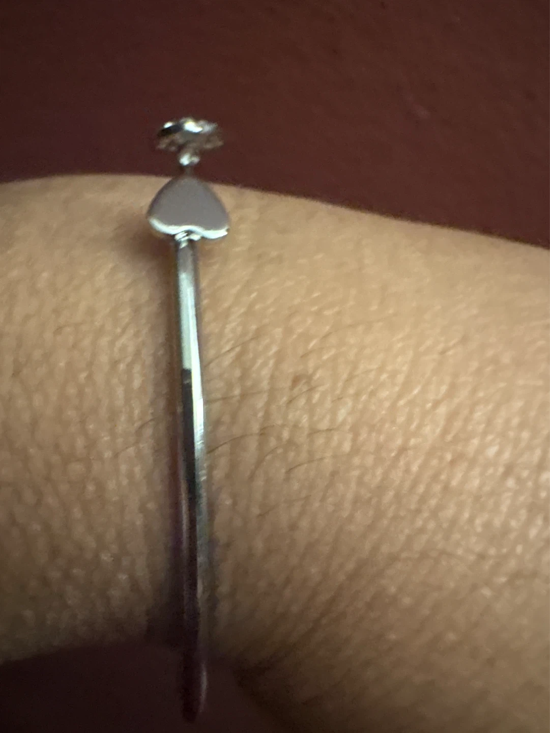 ⚽️ New Silver-tone Heart Charm Bangle Bracelet - photo 5