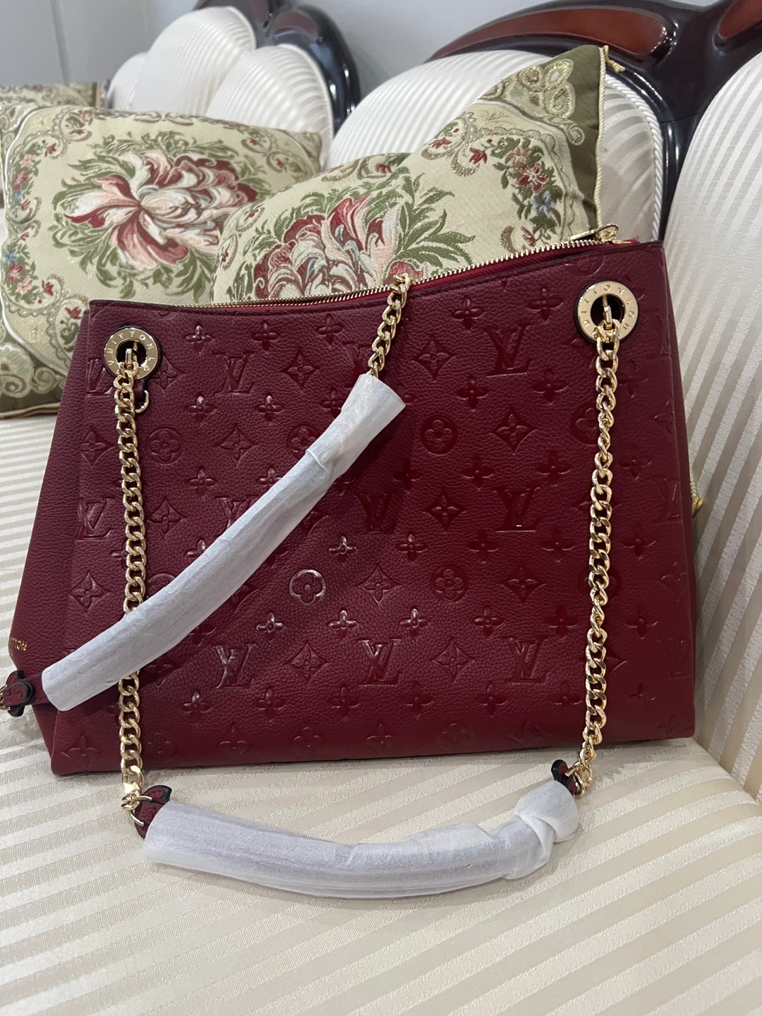 Louis Vuitton Shoulder Bag - photo 2