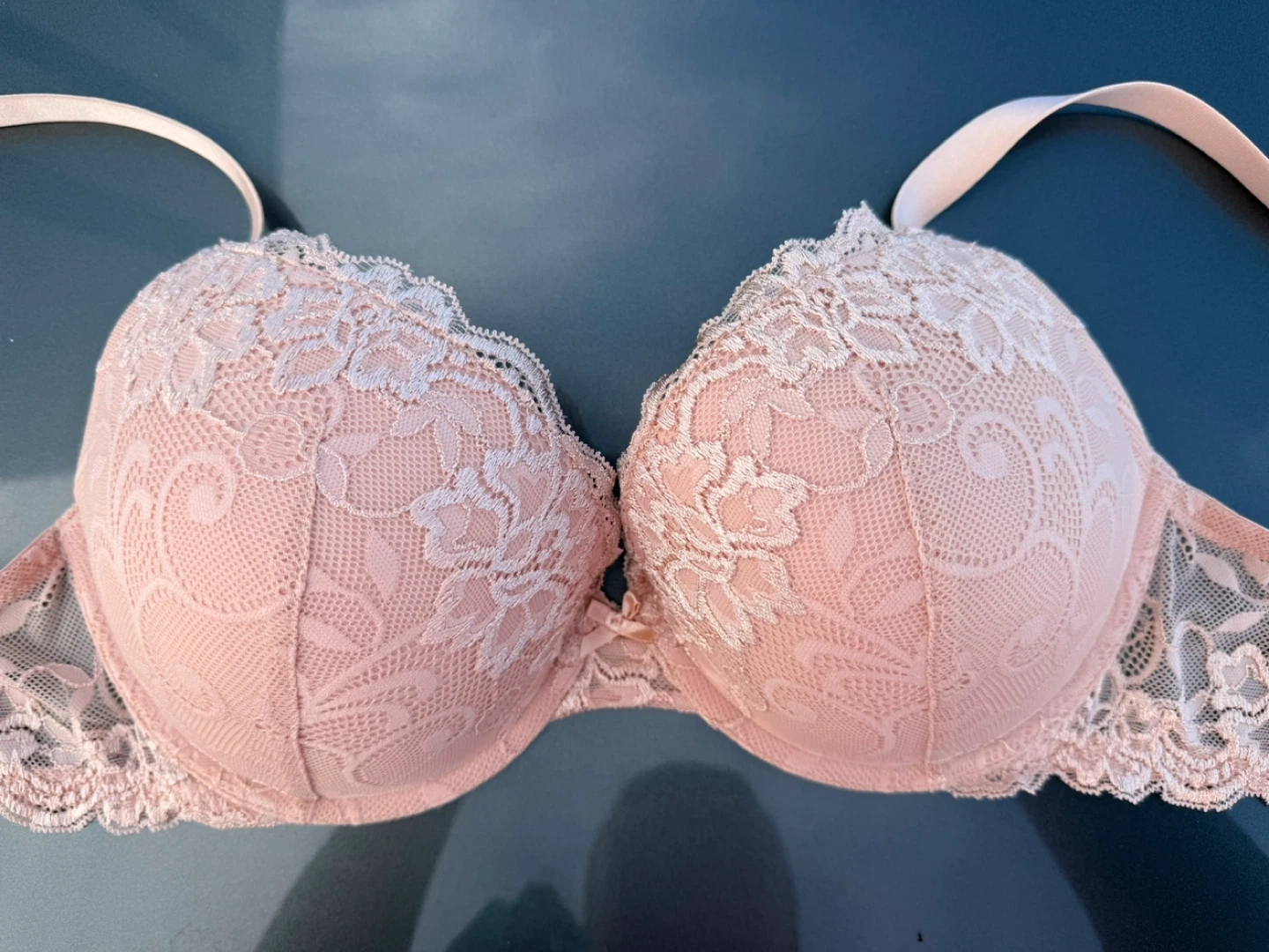 DEYLLO Push-Up Bra 40B