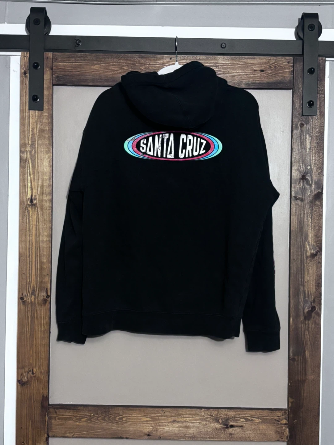 ⚽️Santa Cruz Black Hoodie (men’s large) - photo 3