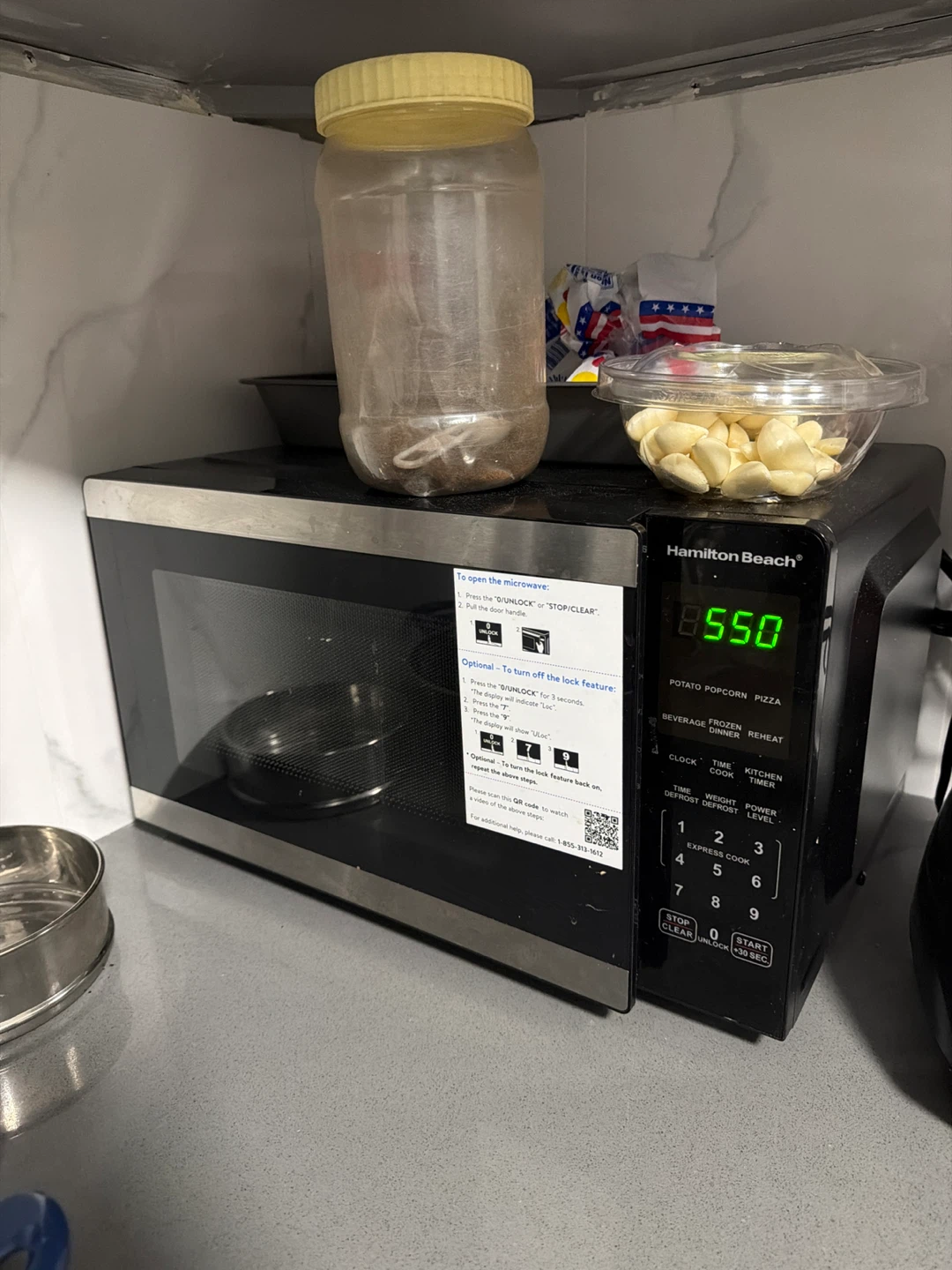 Hamilton Beach Microwave Oven with Box