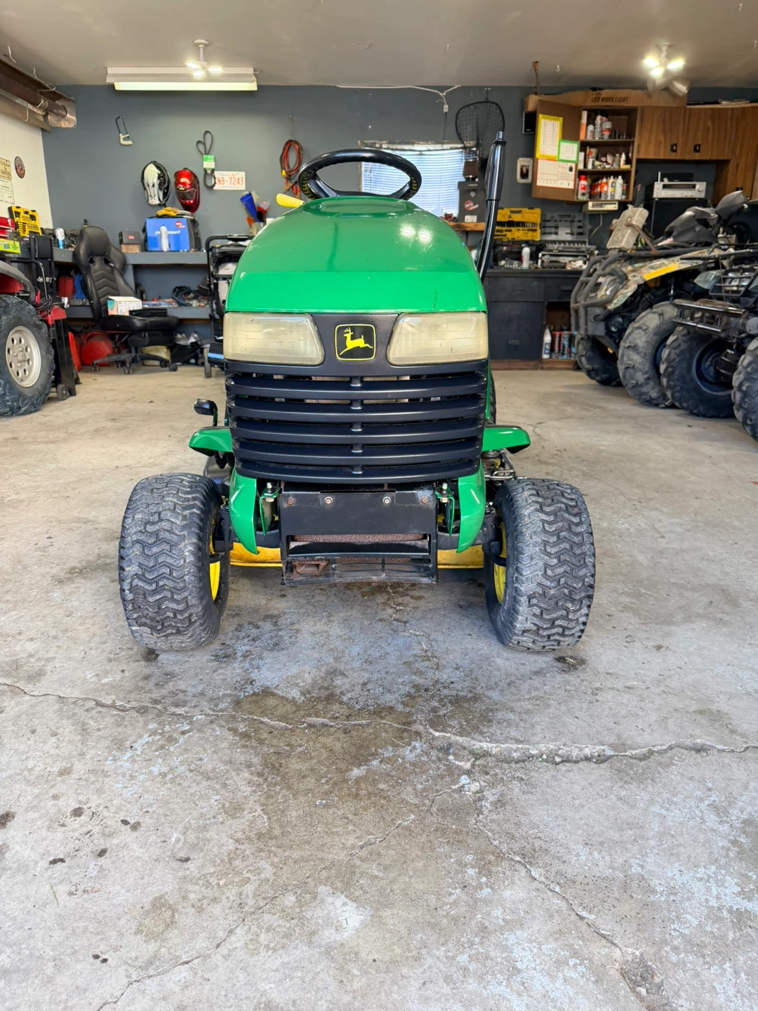 🚜 John Deere LTR166 Riding Mower with Factory Rear Bagger 🚜 - photo 4