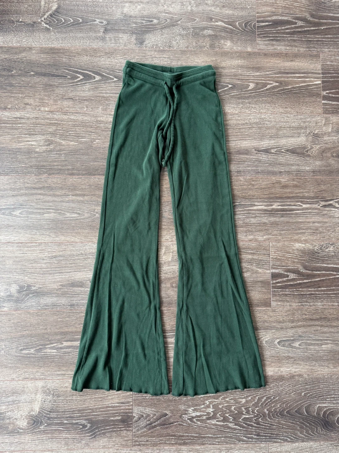 ⚽️Urban outfitters Out From Under Green Flare Sweatpants size xs