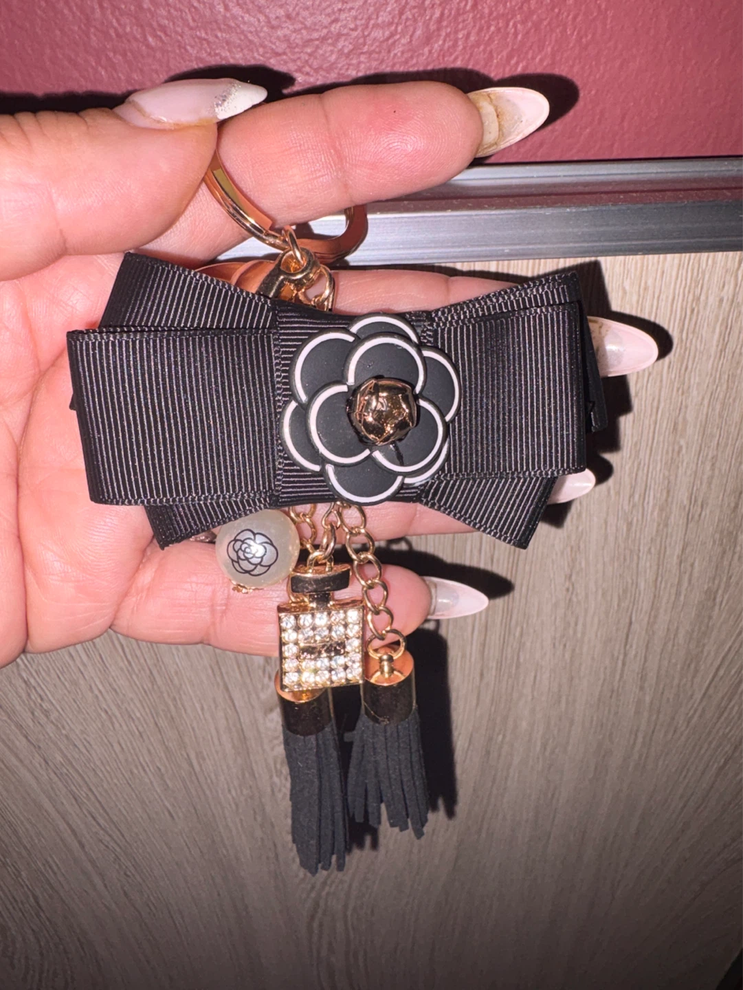 ⚽️ NEW Black Bow Charm Keychain with Tassels - photo 5