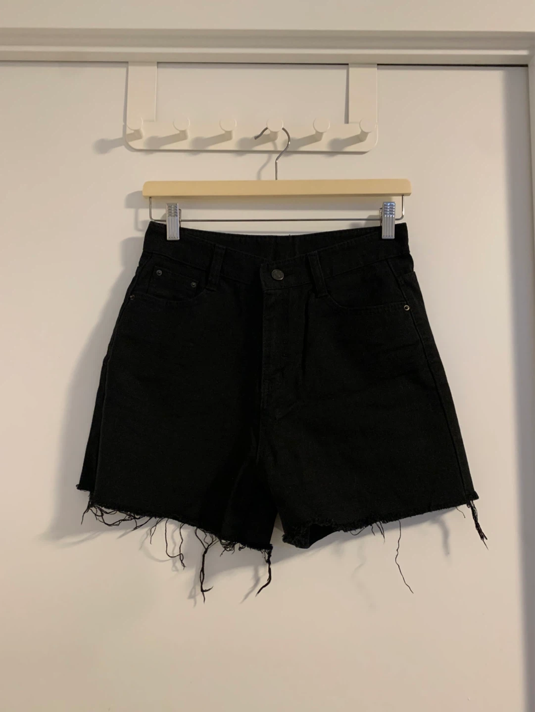 JEANS Black Denim Shorts Size M