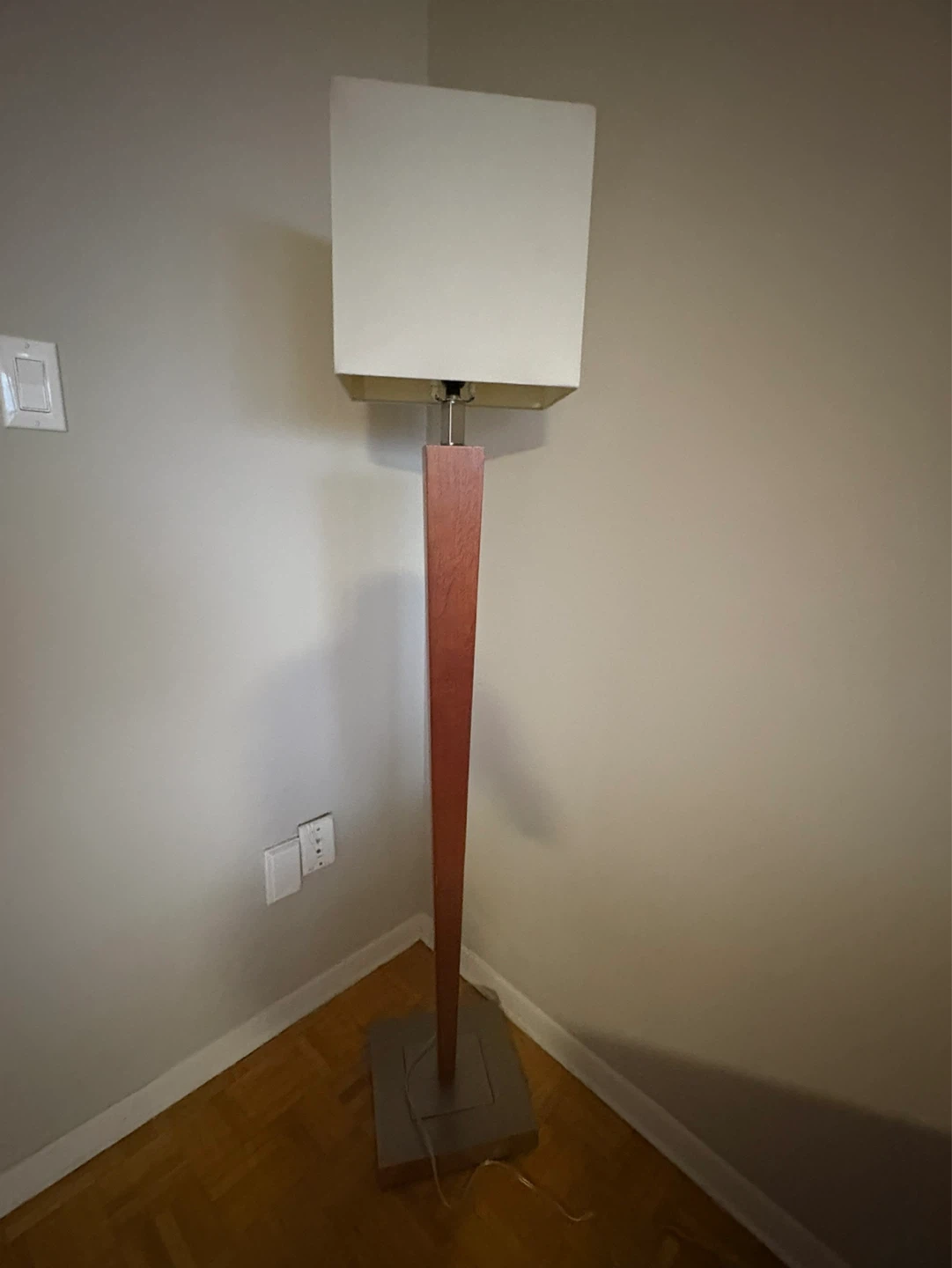 Modern Floor Lamp