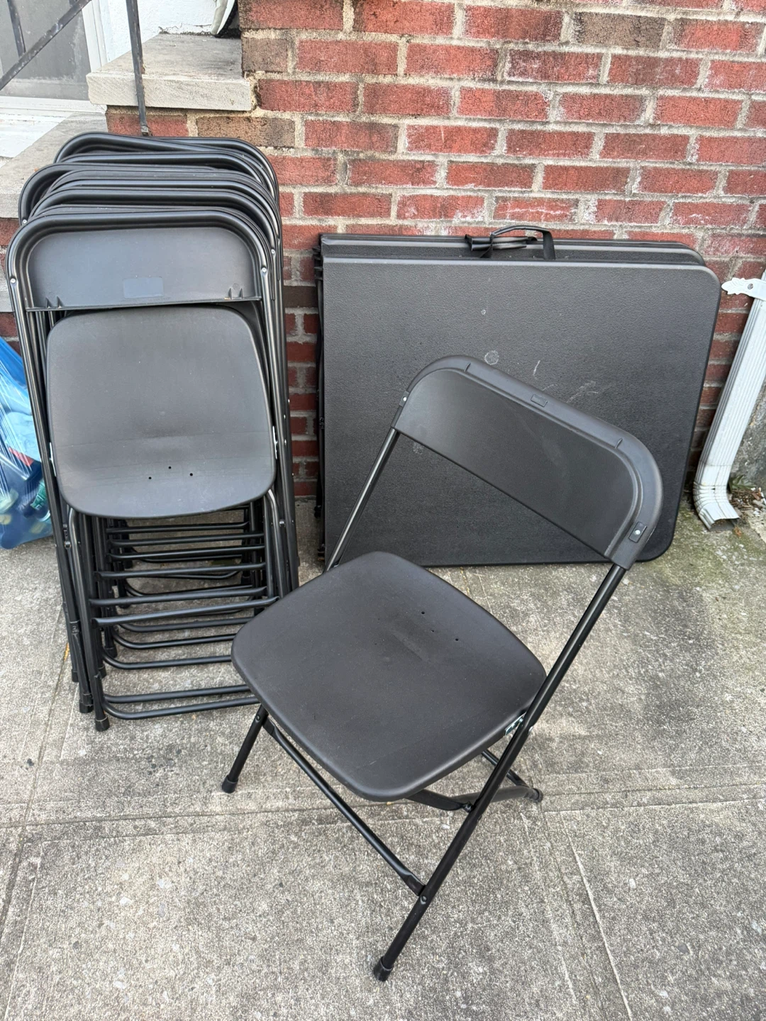 2 6Ft Folding Tables & 10 Folding Chairs (Black) - photo 4