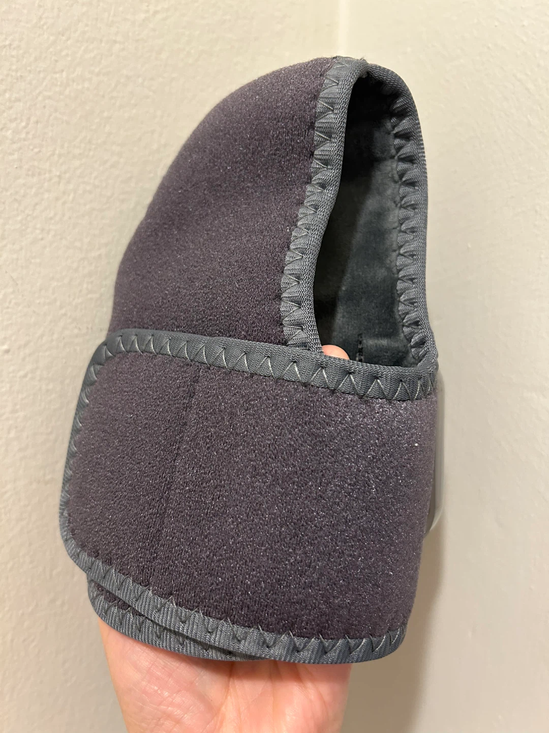 EMSense Heating Foot Massager with Vibration and Warm Compress - photo 4