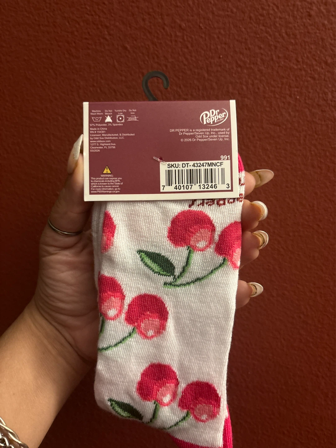 ⚽️ Dr Pepper collectible Crew Socks - Cherry Design - photo 2