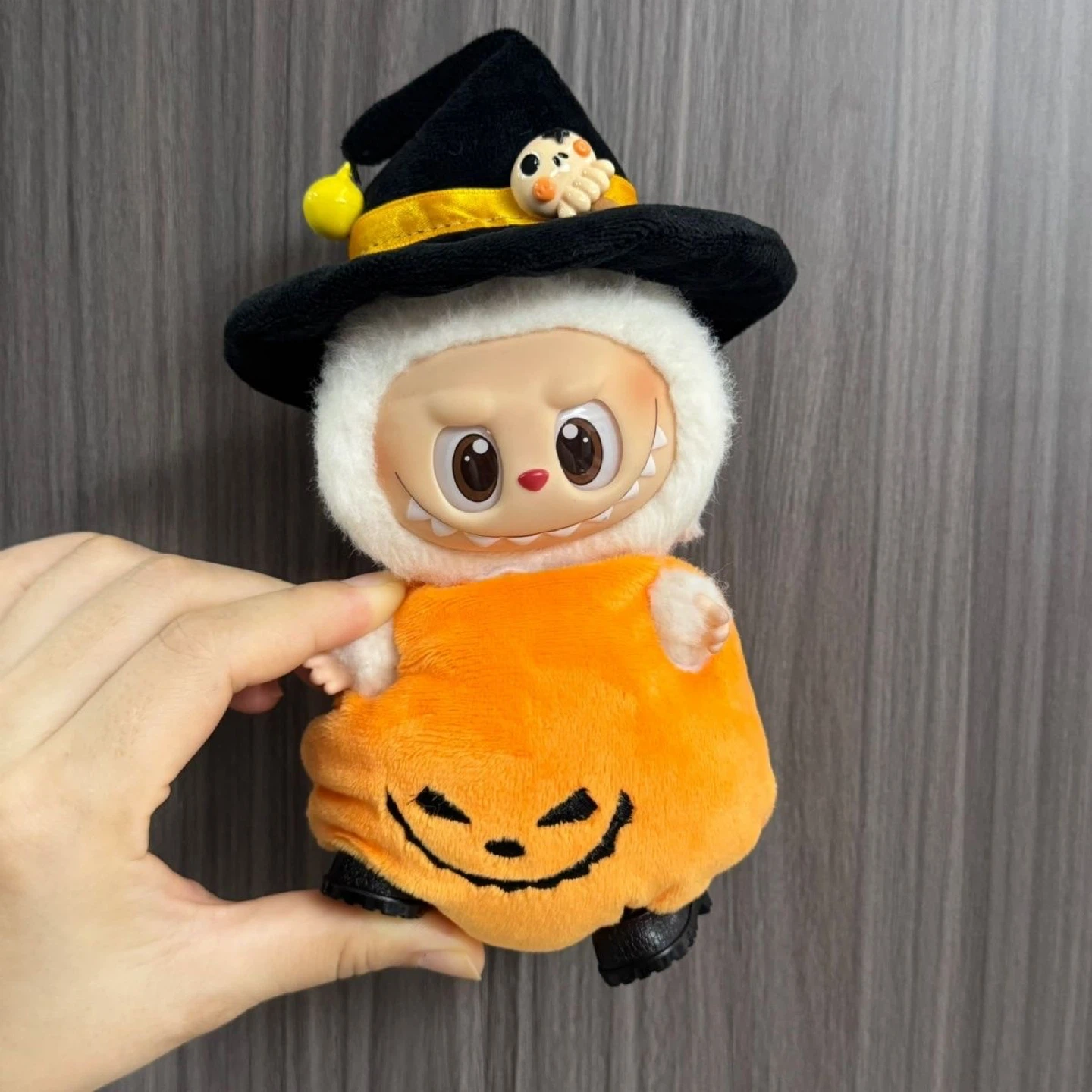Labubu outfit