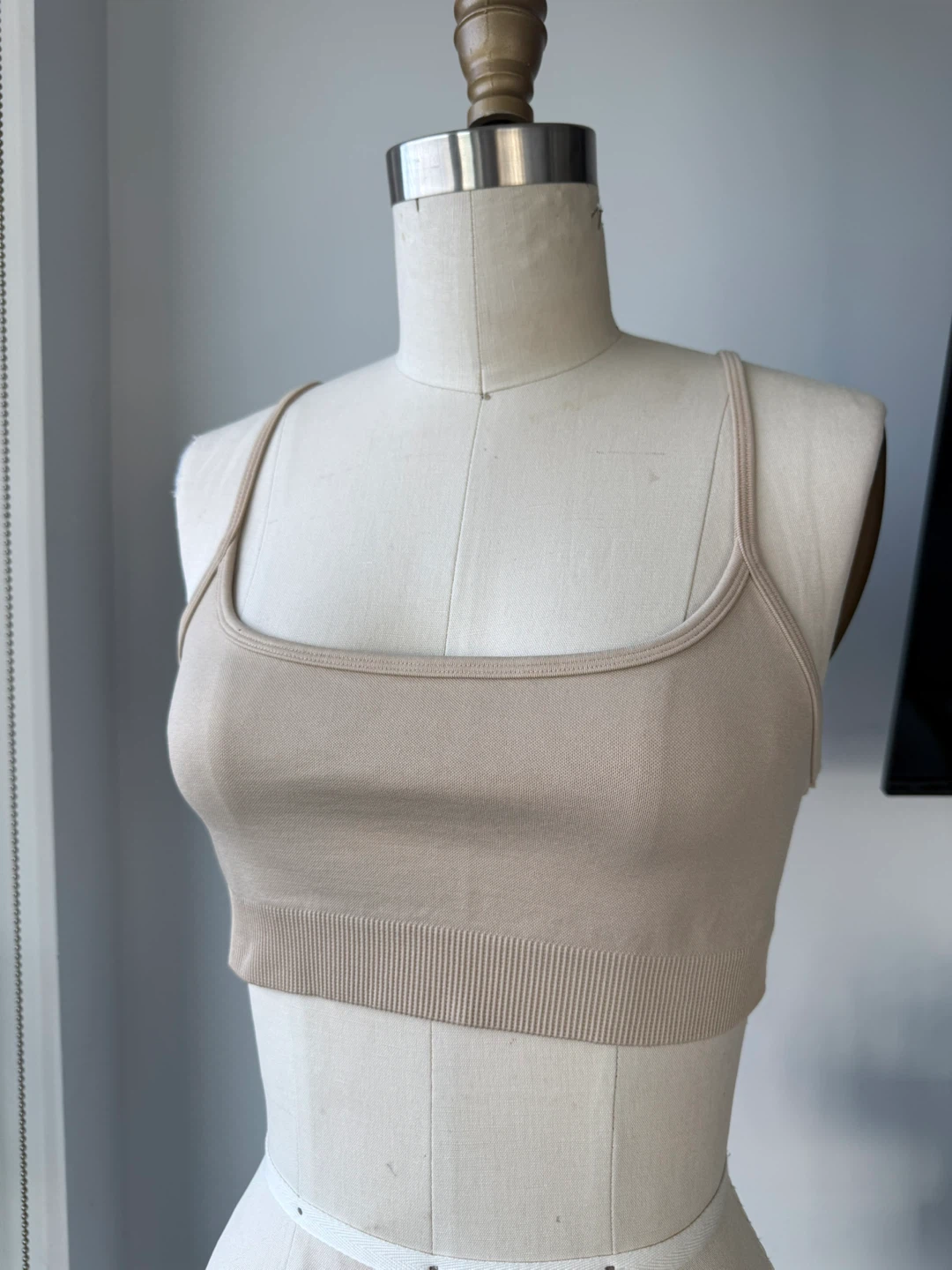 ⚽️Aritzia Tna Sports Bra Size M