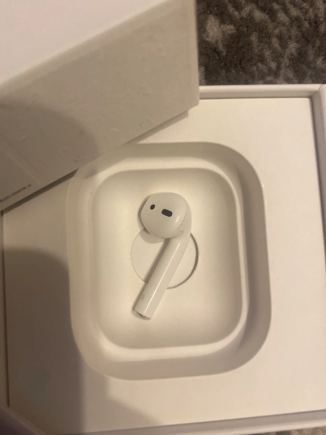 Apple AirPods (2nd generation) Right earbud - photo 2