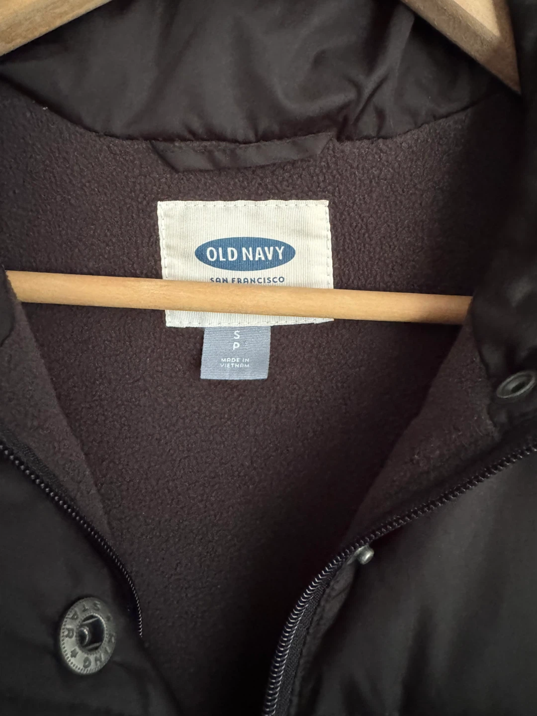 Old Navy Puffer Vest - Black - Size S - photo 2