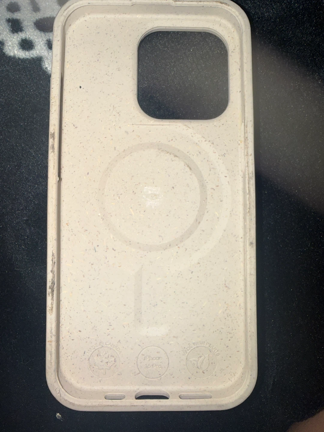 Pela Case iPhone 16 Pro - Seashell & Coral Print