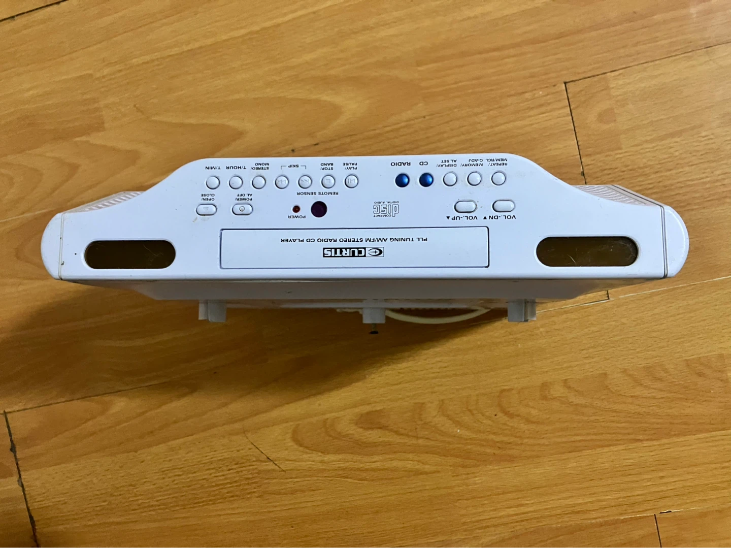 Curtis PLL Tuning AM/FM Stereo Radio CD Player with Remote - photo 2