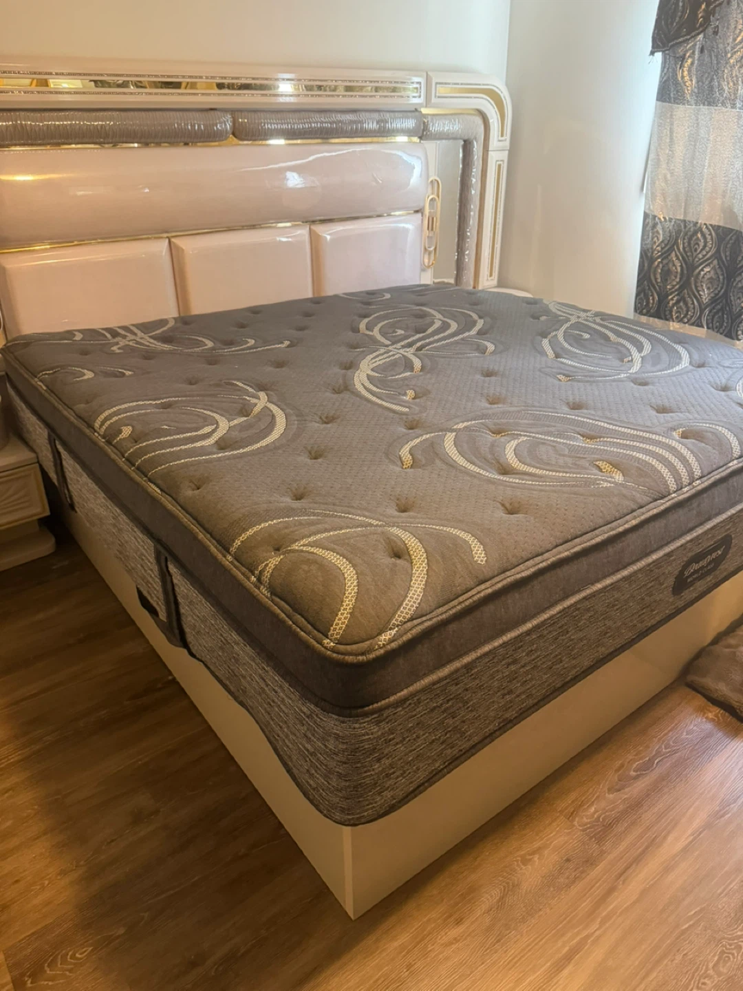 Beautyrest Mattress - photo 2