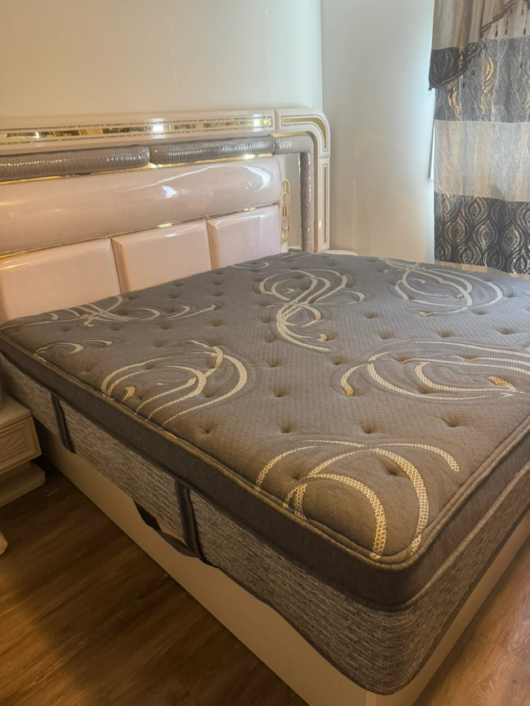 Beautyrest Mattress - photo 4
