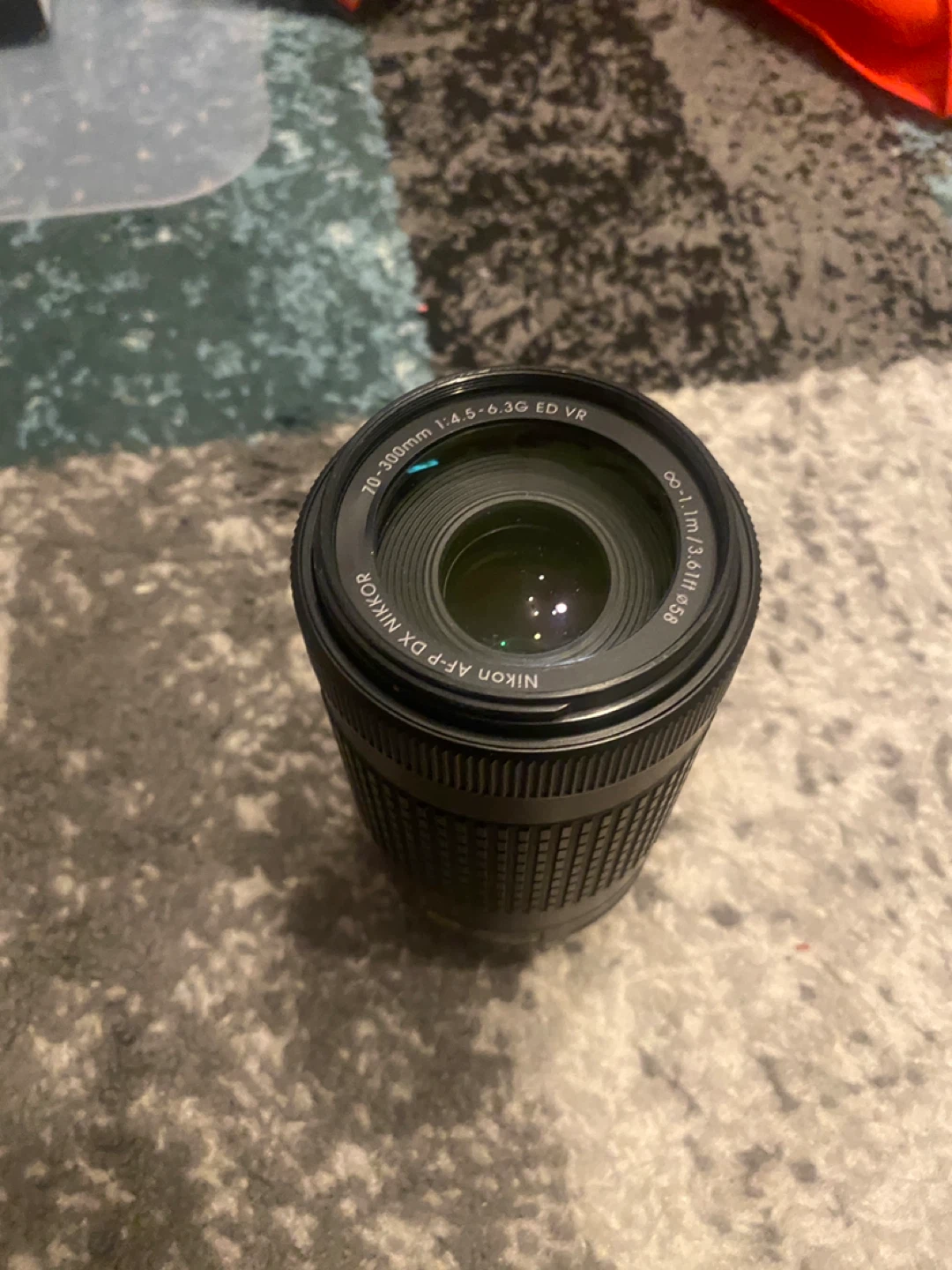 Nikon AF-P NIKKOR 70-300mm f/4.5-5.6G ED VR Lens - photo 3