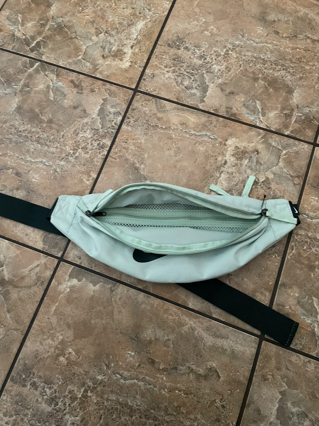 Nike Fanny Pack / Belt Bag - Light Green ⚽️ - photo 3