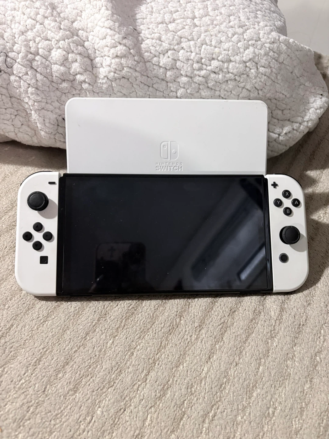 Nintendo Switch OLED Console - White - photo 3