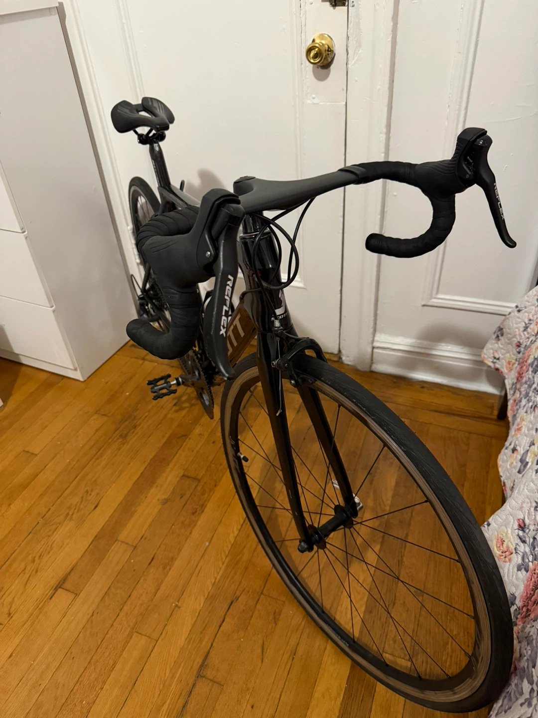 Scott FOIL RC Road Bike - photo 3