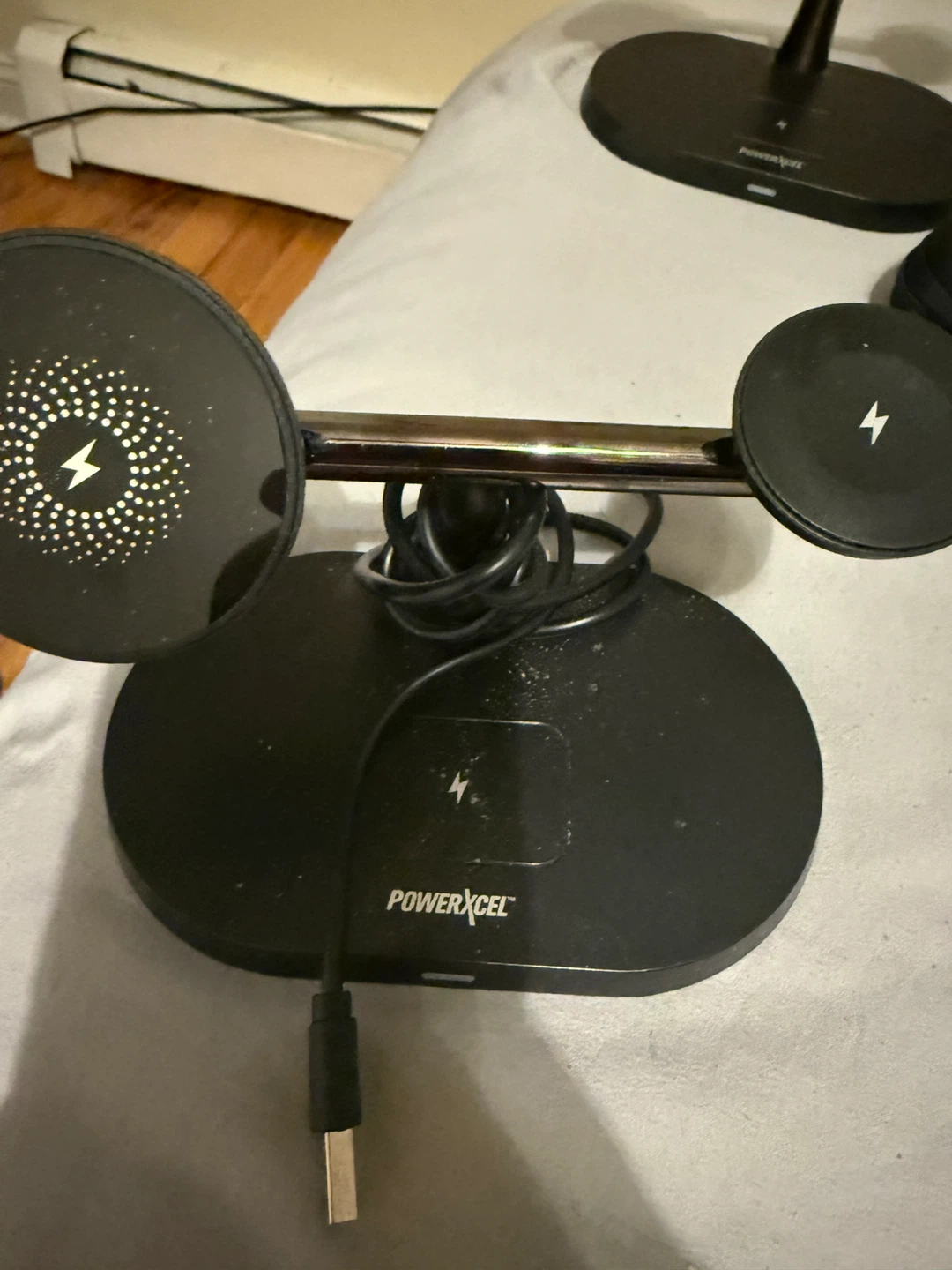 PowerXcel Wireless Charging Station