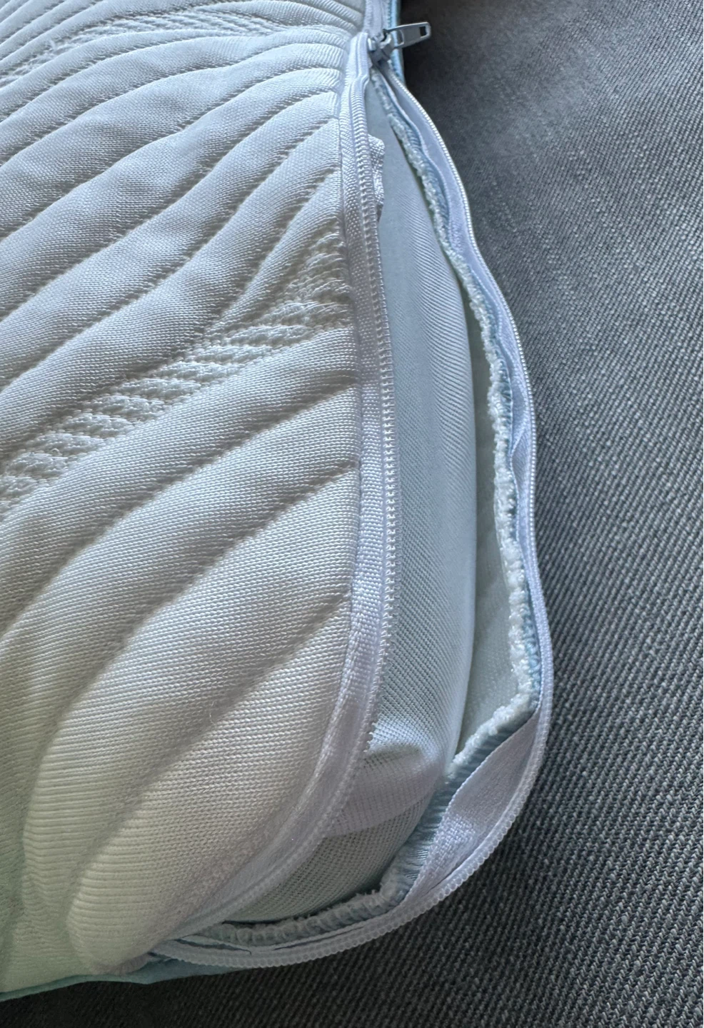 Novaform Premium Memory Foam Pillow - photo 2